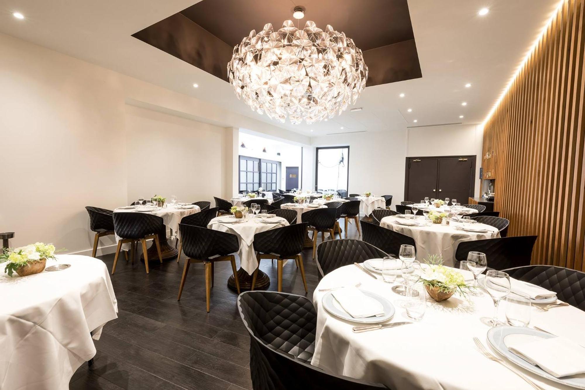 Logis Hotel Des Bourbons Montluçon Zewnętrze zdjęcie