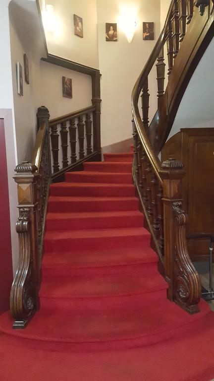 Logis Hotel Des Bourbons Montluçon Zewnętrze zdjęcie