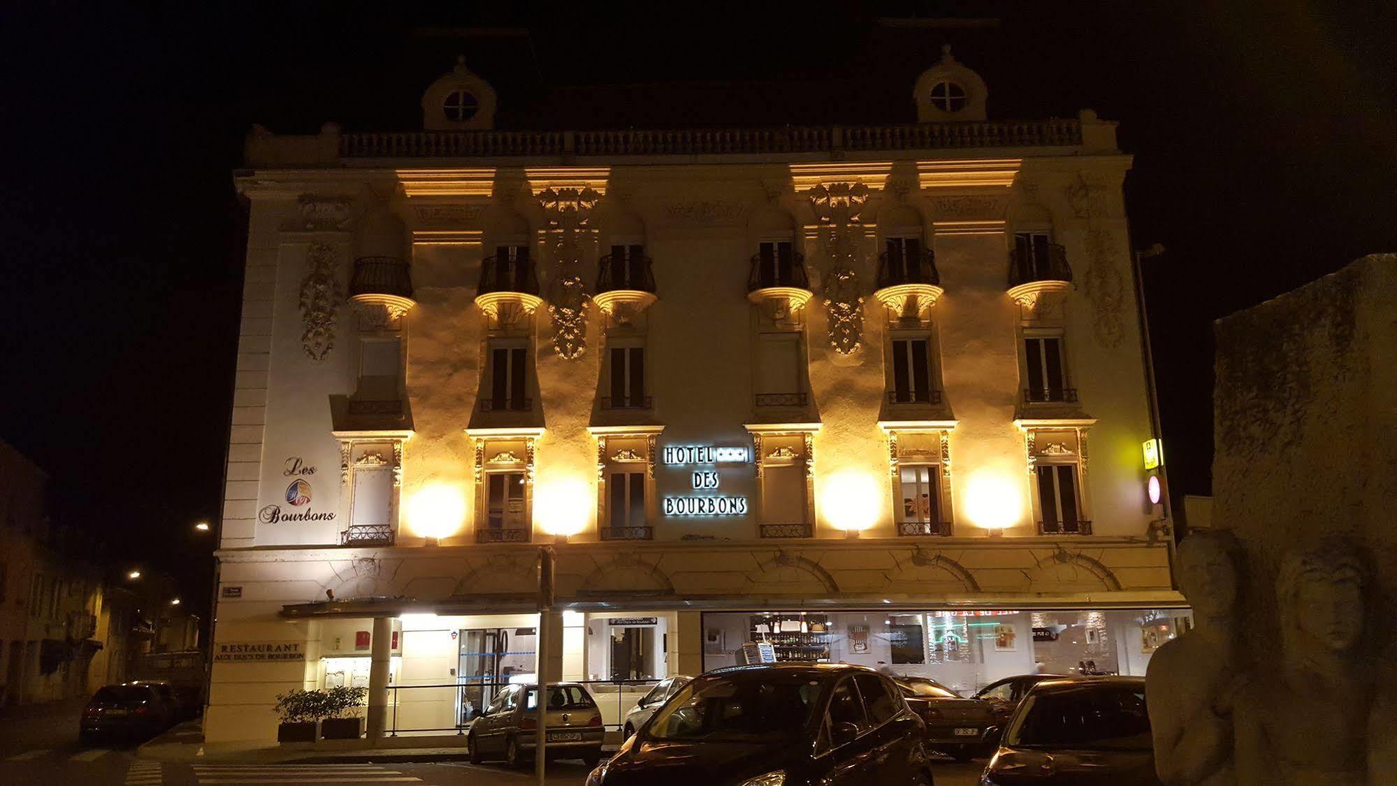 Logis Hotel Des Bourbons Montluçon Zewnętrze zdjęcie