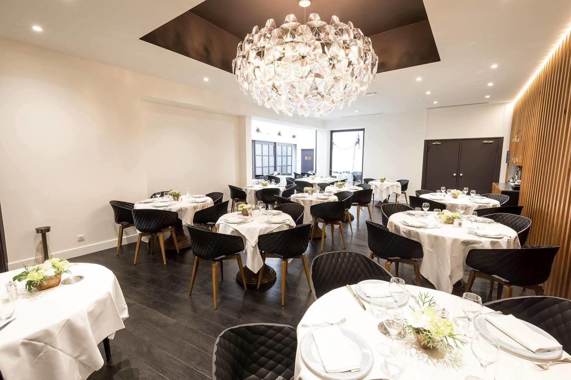 Logis Hotel Des Bourbons Montluçon Zewnętrze zdjęcie