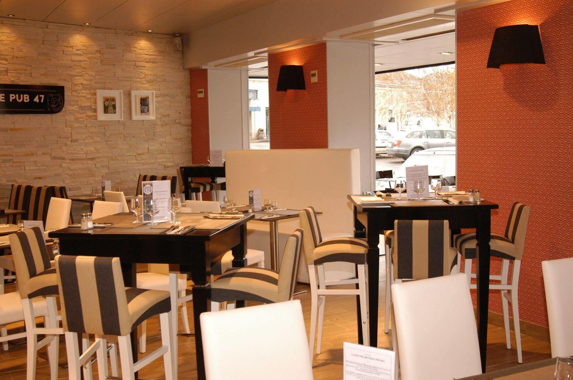 Logis Hotel Des Bourbons Montluçon Zewnętrze zdjęcie